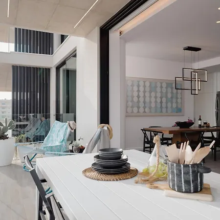 Eden Seaside Apartment